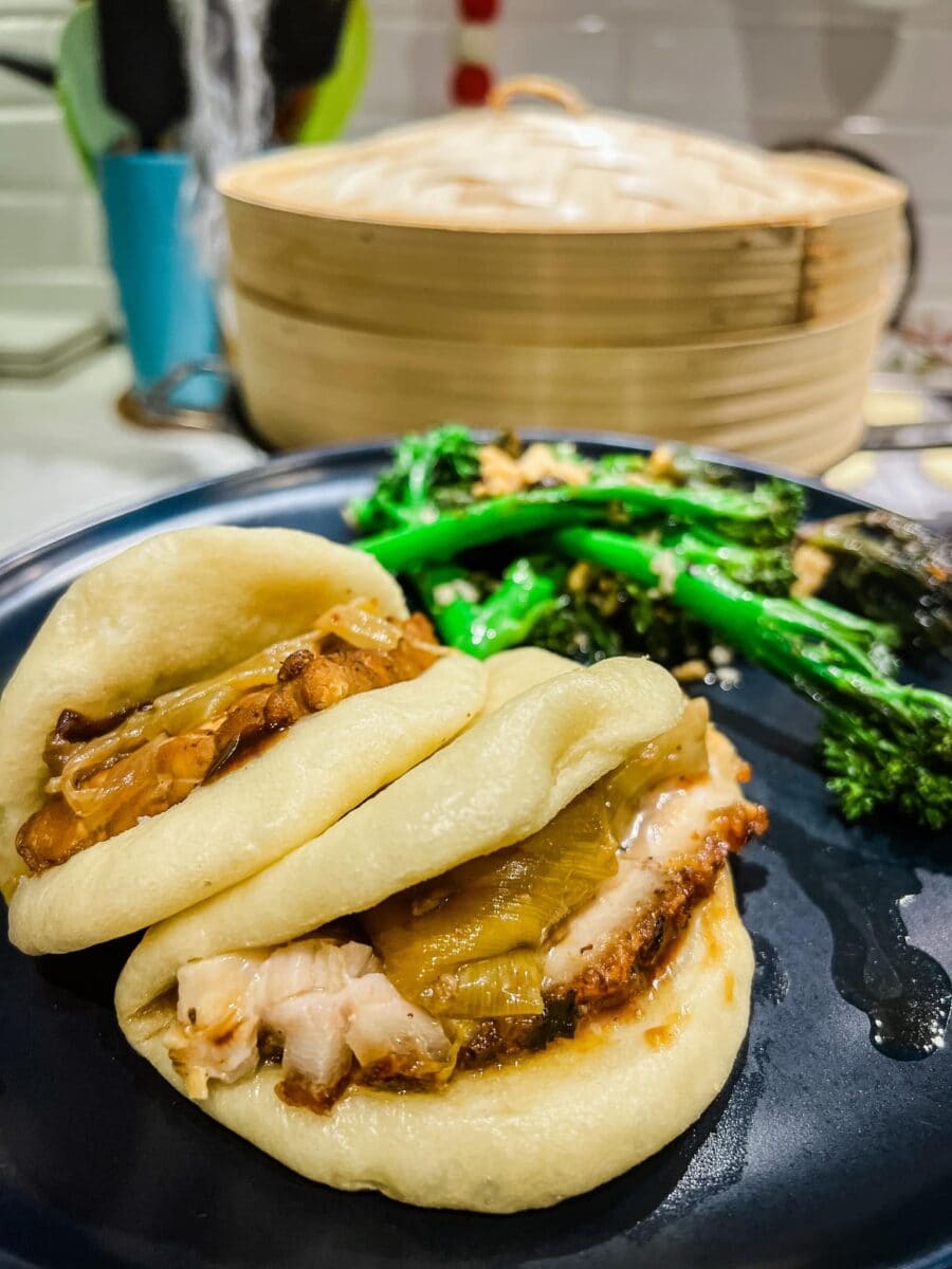 Pain Bao Buns, recette petits pains vapeur asiatique • Recettes Trouvailles Voyages Camping
