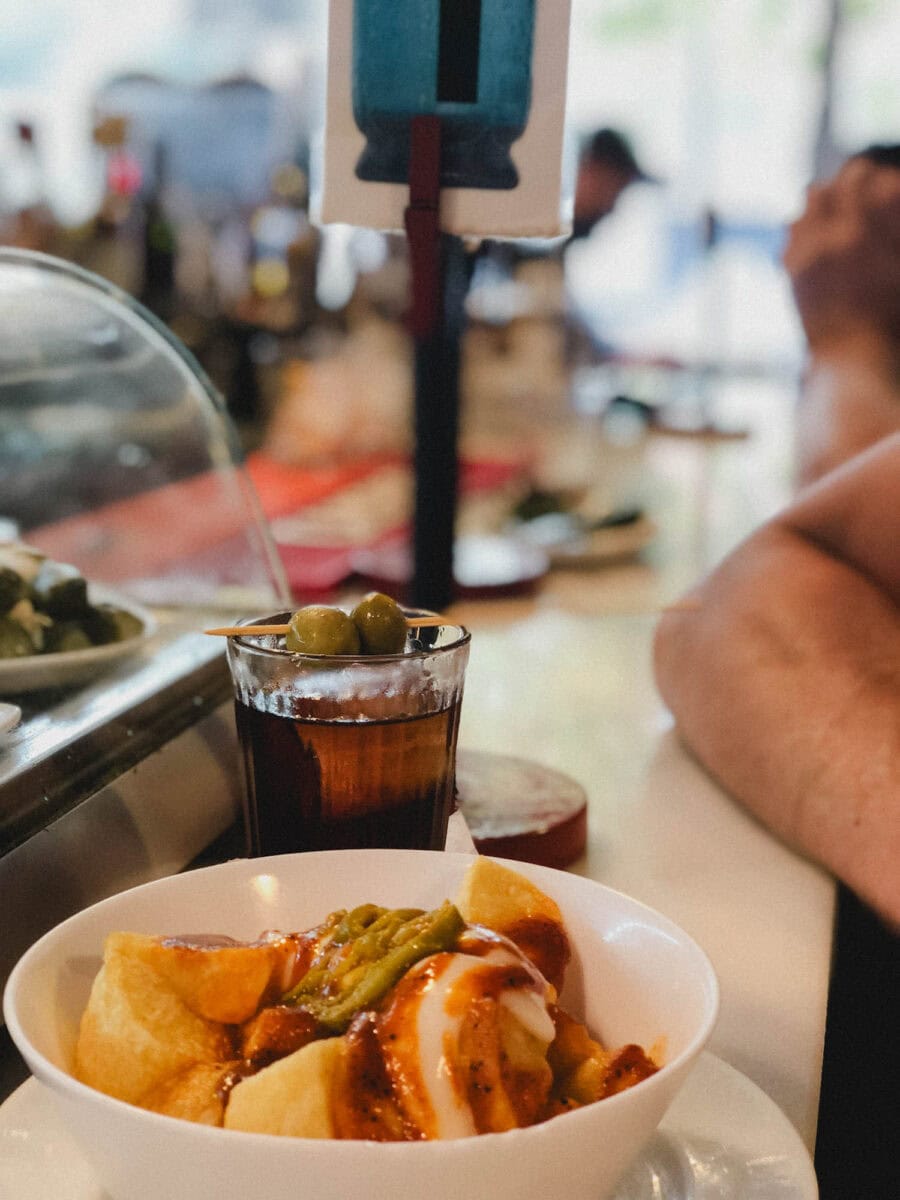 Patatas bravas à Barcelone