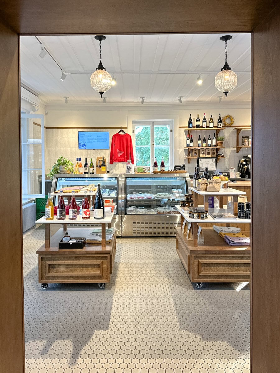 boutique côté est kamouraska vue de l'entrée