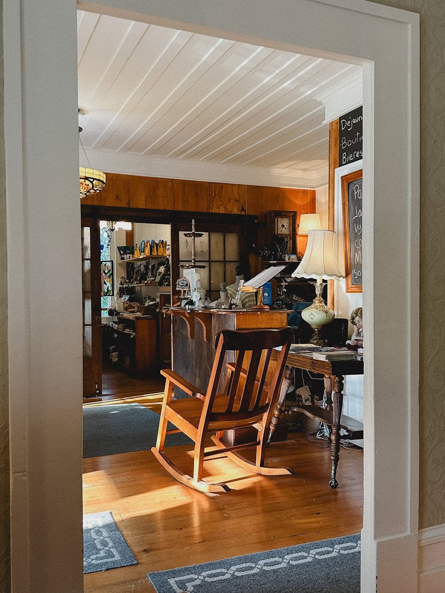vestibule Auberge Comme au premier jour