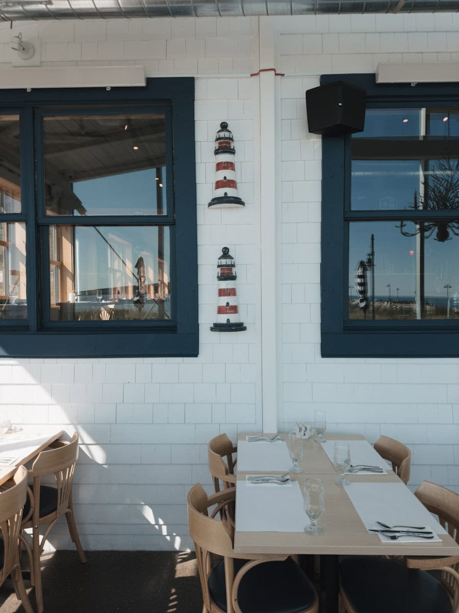 décor terrasse Maison du pêcheur percé