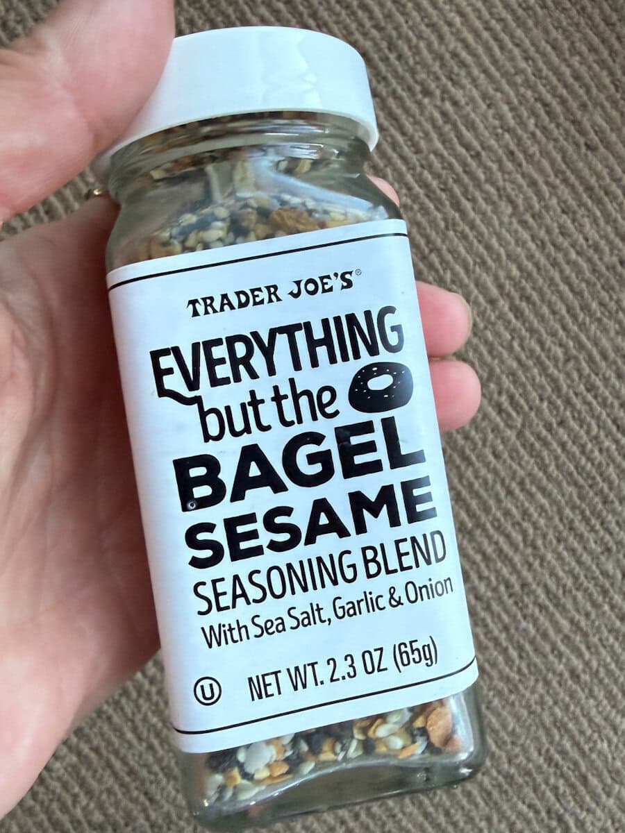 assaisonnement Everything but the bagel de Trader Joes