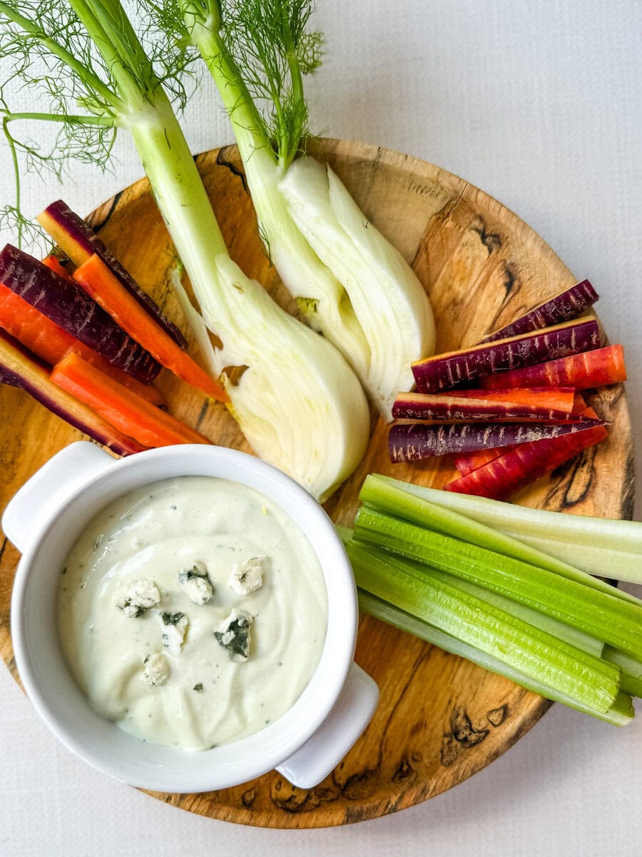 trempette au fromage bleu avec crudités