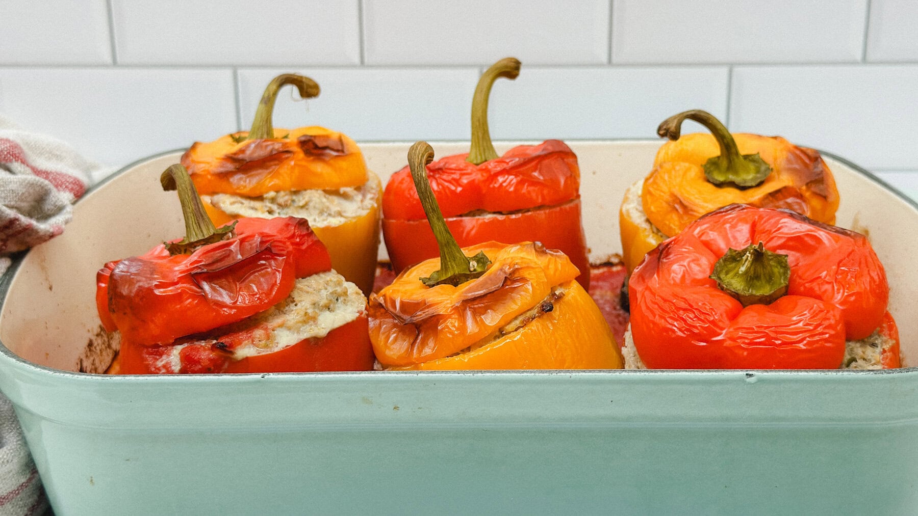 Poivrons farcis à la viande hachée et au riz